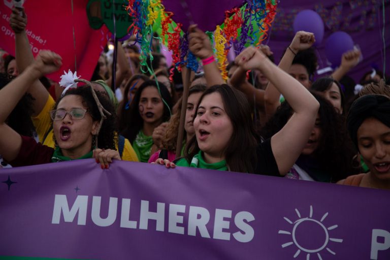 O impacto da Reforma Administrativa na vida das mulheres será tema de audiência pública na Câmara