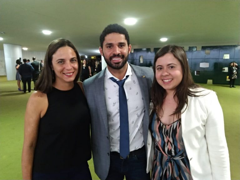 Queremos revogar os cortes na educação