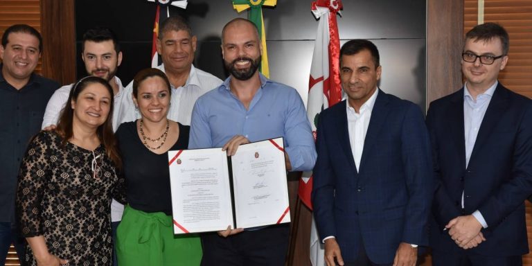 Câmara de SP aprova pacote de maldades do PSDB contra servidores