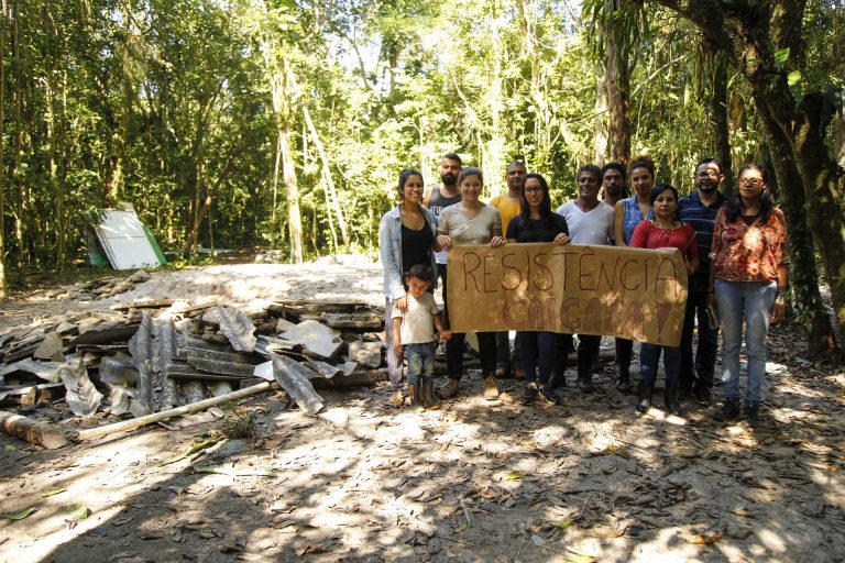 Comunidade tradicional caiçara resiste na Jureia