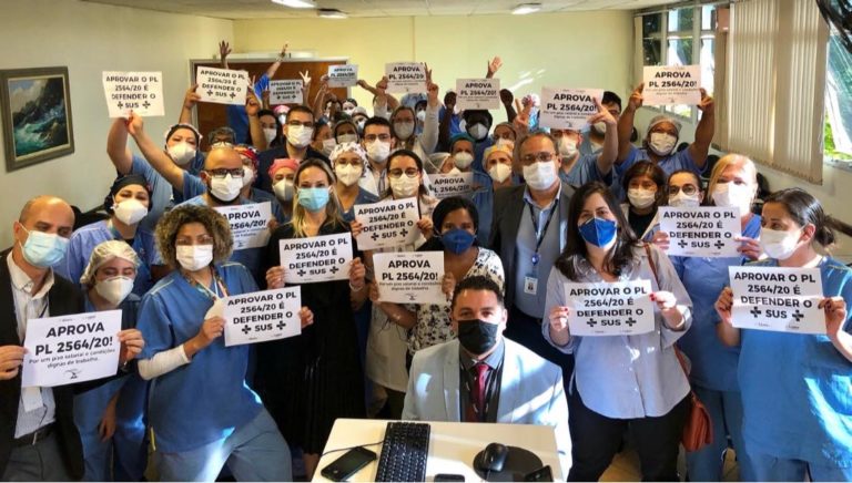 Deputada Sâmia Bomfim visita Hospital Waldomiro de Paula, em Itaquera, na Zona Leste de São Paulo