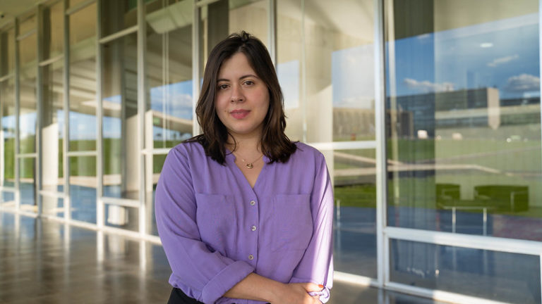 Sâmia Bomfim é a nova líder do PSOL na Câmara