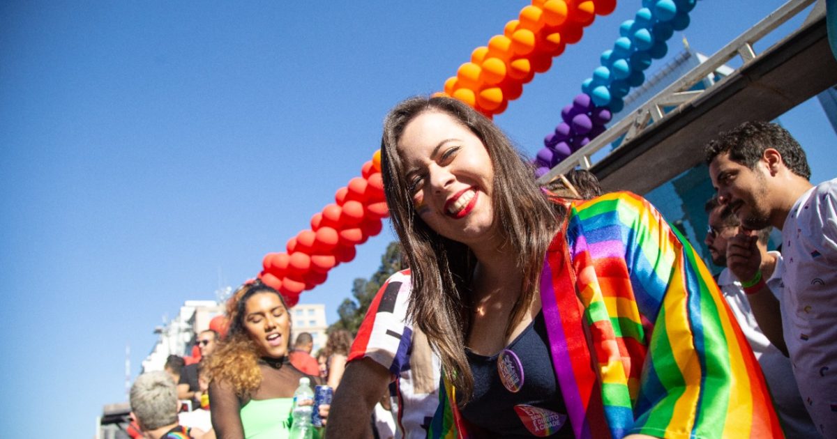 Sâmia Bomfim (PSOL/SP) participa da 26ª Parada LGBT+