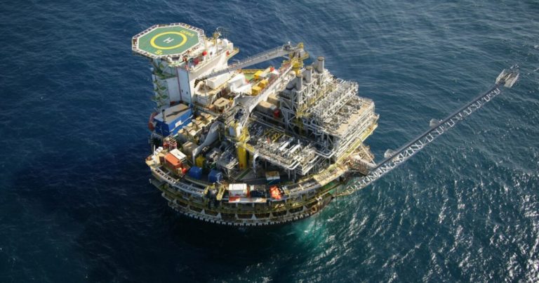 PSOL quer sustar decreto que tenta privatizar Pré-Sal