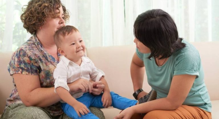 Sâmia apresenta PL que estabelece marco legal para orientar o registro de crianças provenientes de inseminação artificial heteróloga