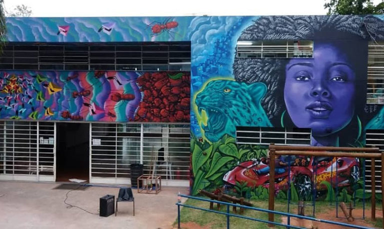 Deputada Sâmia Bomfim apoia a luta contra a privatização das Casas de Cultura da cidade de São Paulo