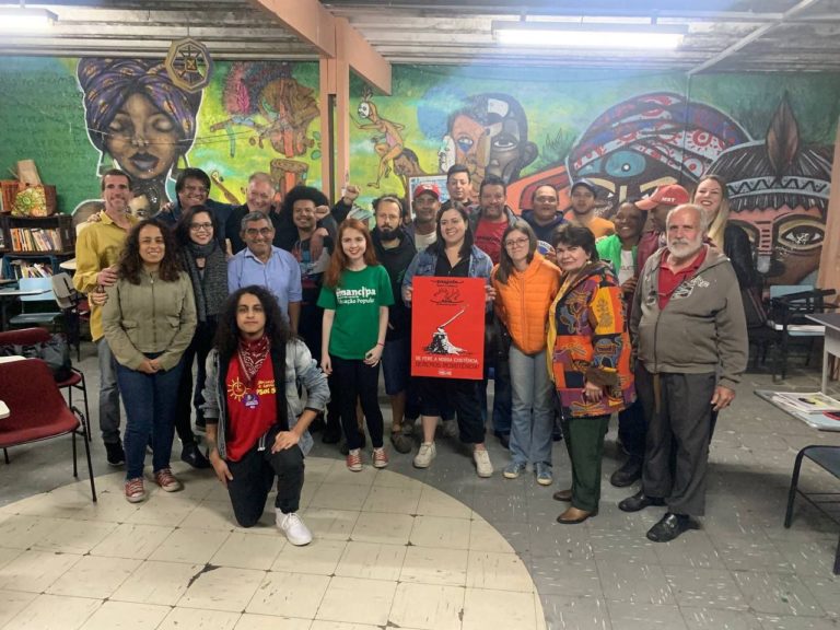 Em SBC, Sâmia visita projeto que acolhe crianças em situação de rua, ameaçado por prefeito tucano