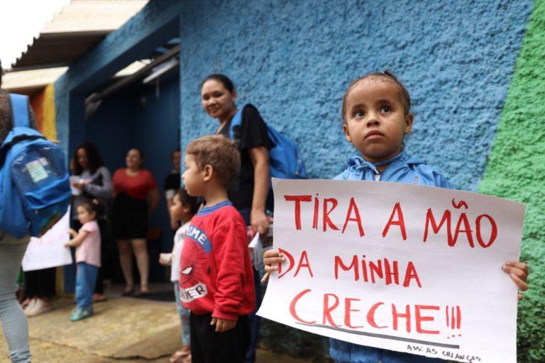 Prefeitura de São Bernardo é acionada por mandato de Sâmia contra fechamento de creche