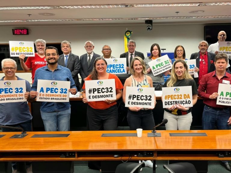 Em audiência na Câmara, servidores públicos repudiam que tramitação da PEC 32 seja retomada