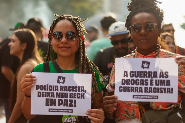 Sâmia Bomfim propõe anistia a todos os presos por tráfico com menos de 40g de maconha