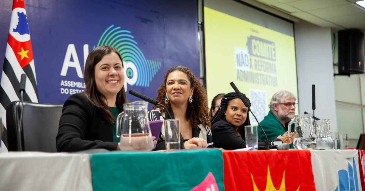 Em São Paulo, Sâmia realiza seminário em defesa dos serviços públicos e contra a Reforma Administrativa