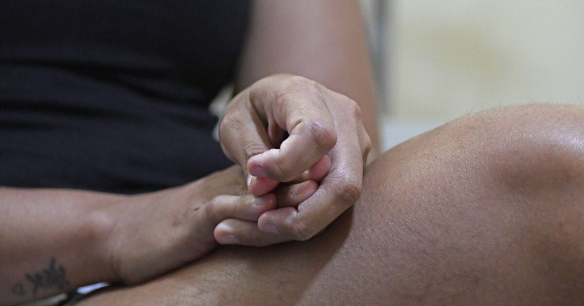 Comissão aprova relatório de Sâmia pela criminação da violência institucional contra mulheres