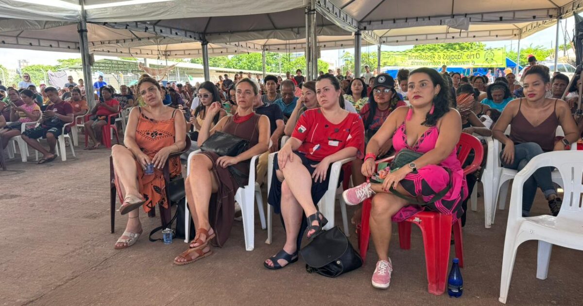 Sâmia Bomfim e Fernanda Melchionna vão a Santarém para reforçar ocupação indígena contra decreto que privatiza rios amazônicos