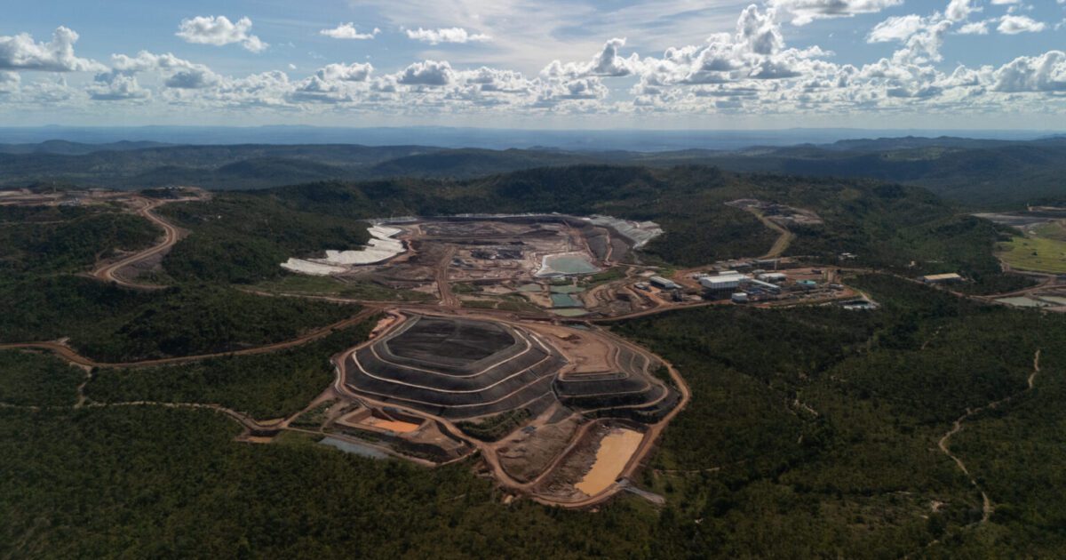Deputados do PSOL acionam PGR contra Caiado por venda de mineradora de terras raras a empresa dos EUA
