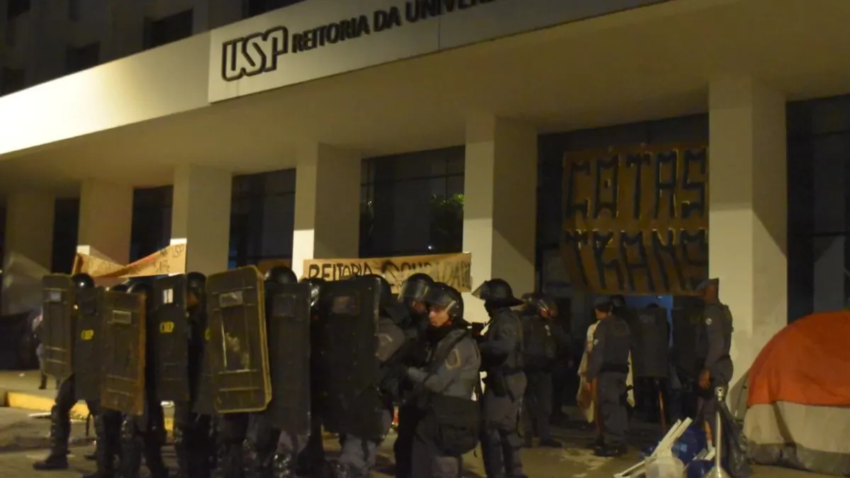 Greve na USP: Sâmia Bomfim aciona Corregedoria e MP por ação truculenta de PMs contra estudantes